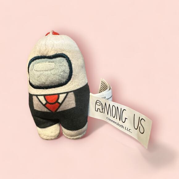 Among Us - Mystery Bag - White Plush Keychain Bag Clip - NEW - Picture 1 of 1